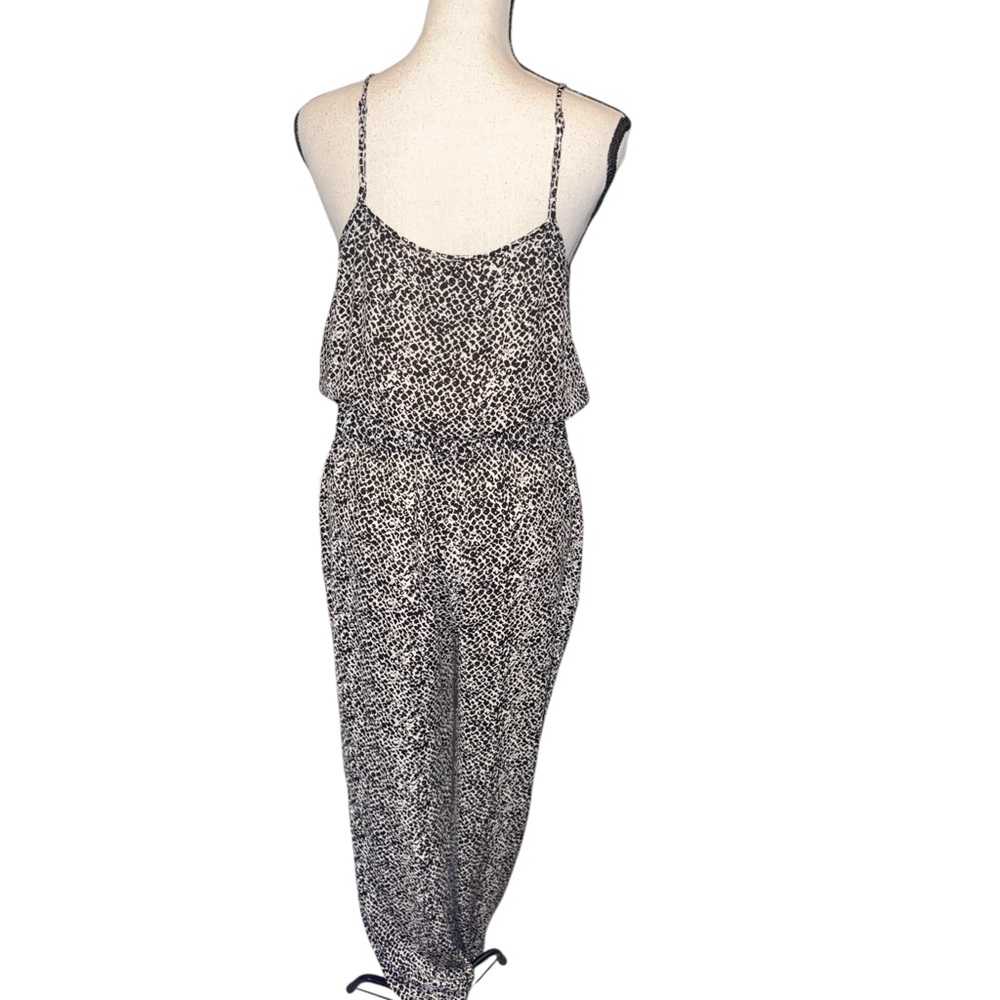 Banana Republic Heritage Animal Print Jumpsuit Size 2 Black white Sleeveless - Picture 3 of 6